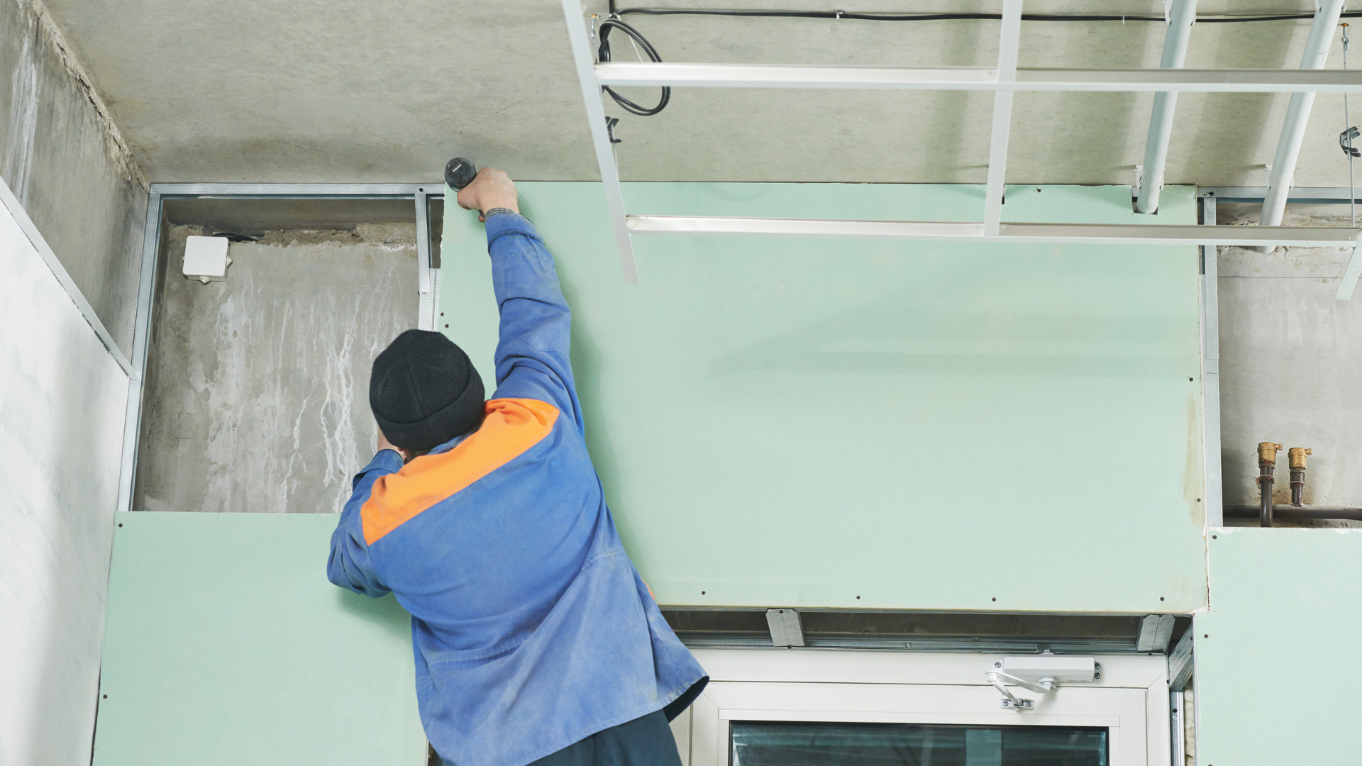 Plasterboard fixing